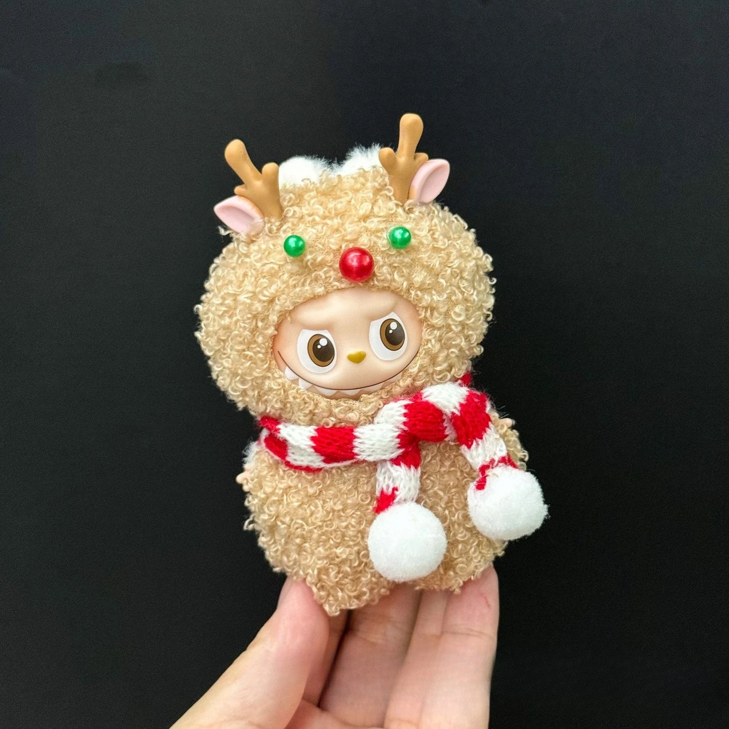 Mini Labubu V4 Christmas Outfit