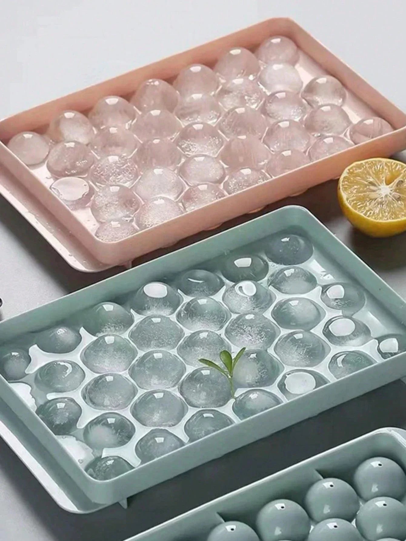 33-Grid Plastic Ice Tray with Lid