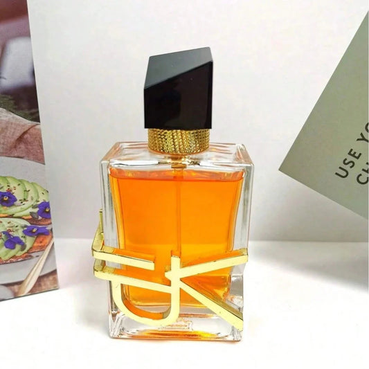 Women's Wood Vanilla Perfume 2025