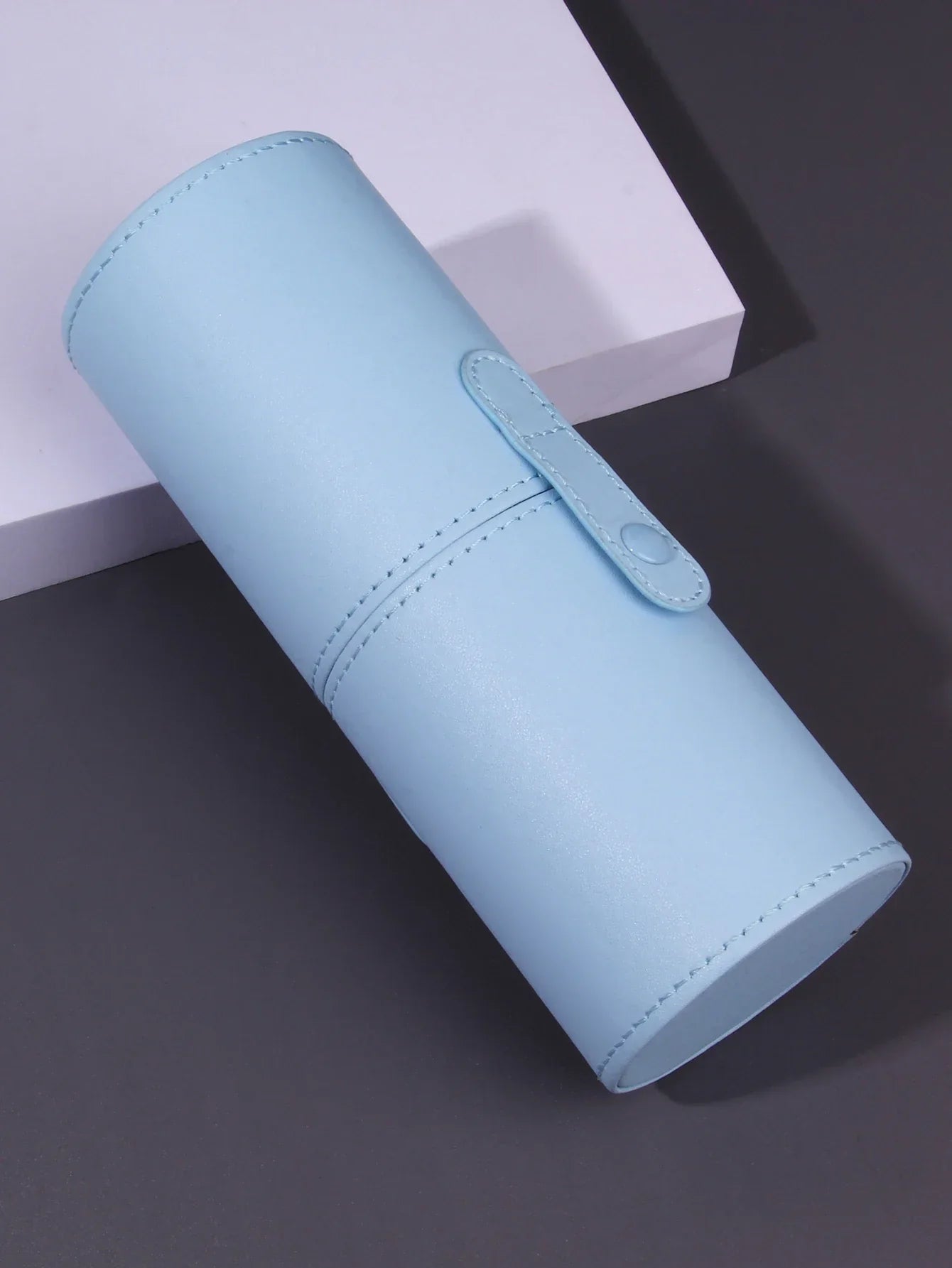 Portable Dustproof Makeup Brush Bucket