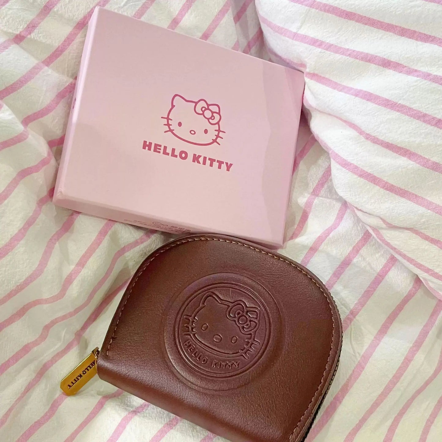 MINISO Hello Kitty Card Wallet