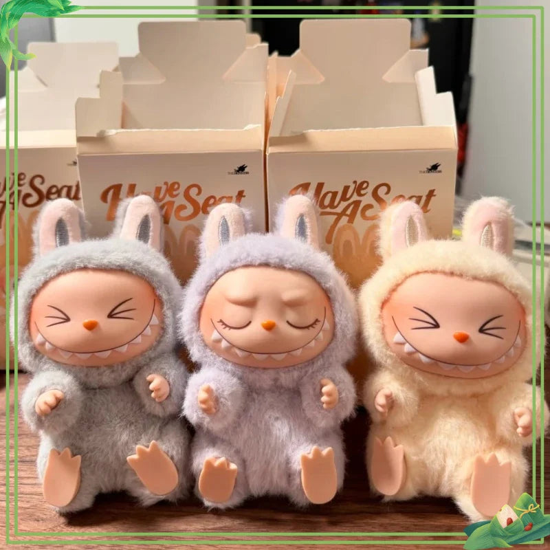 Lafufu V2 Sitting Party Box