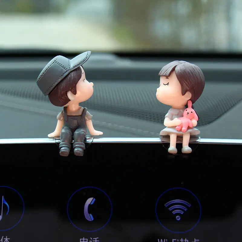 Cute Cartoon Couples Car Figurines