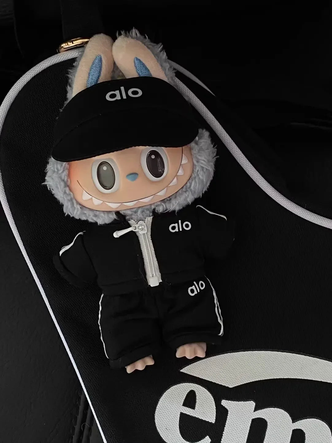 POP MART Labubu Doll 17cm Designer Outfit Set