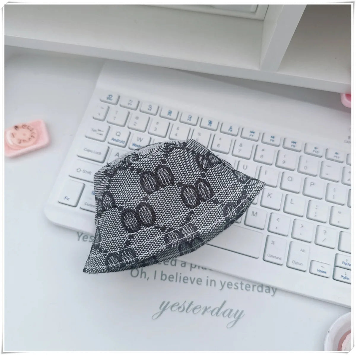 Labubu Sitting Party Glasses Set