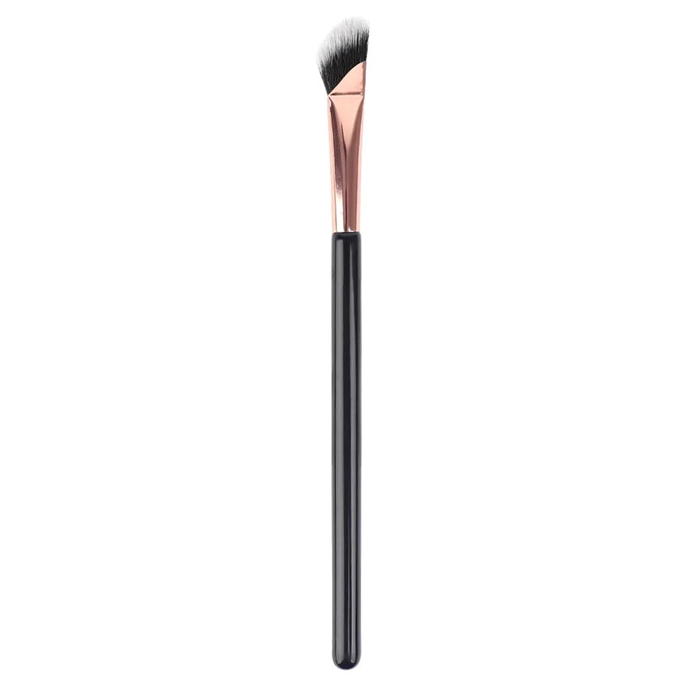 Angled Eyeshadow and Contour Brush