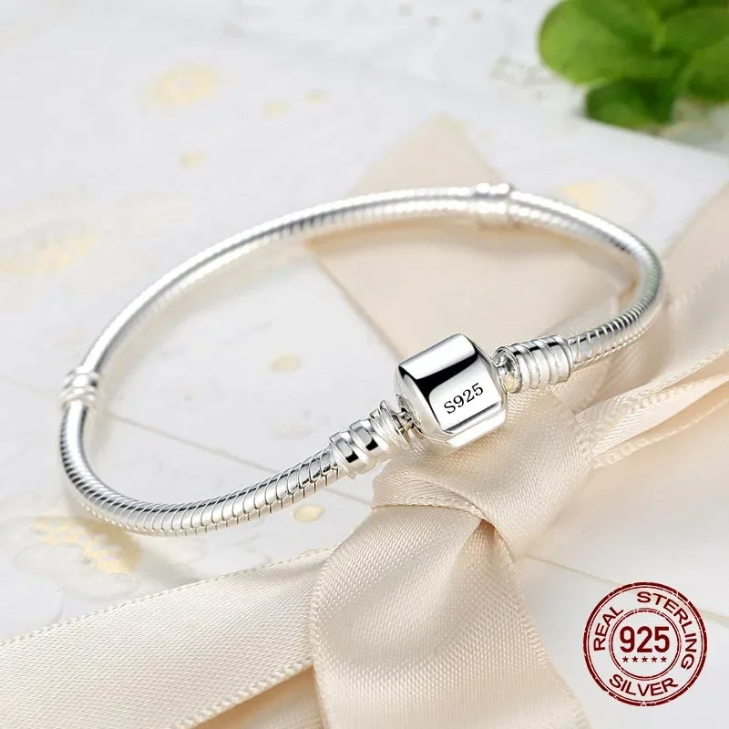 DOTEFFIL 925 Silver Snake Chain Bracelet