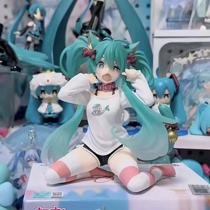 Bandai Hatsune Miku Neko Figure