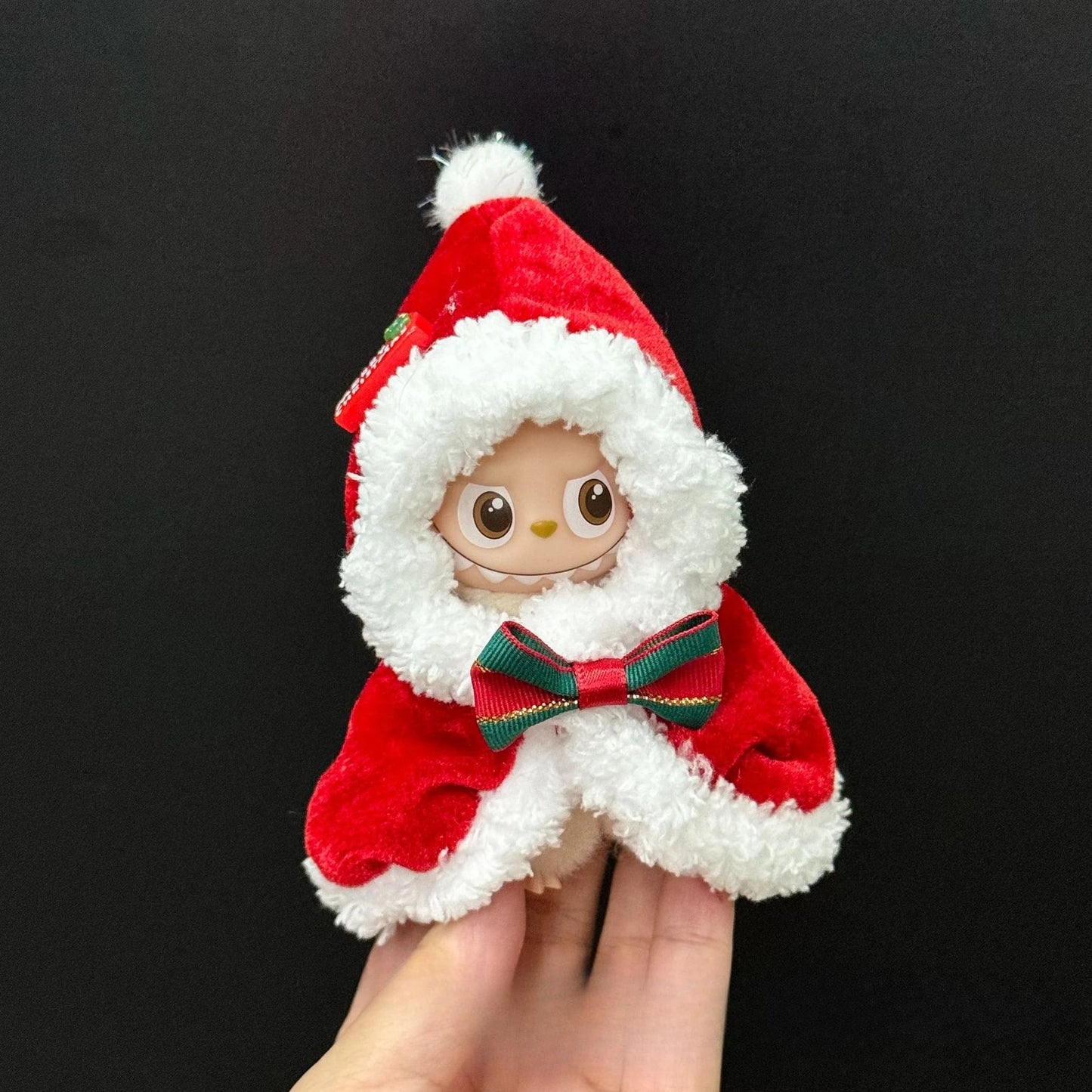 Mini Labubu V4 Christmas Outfit