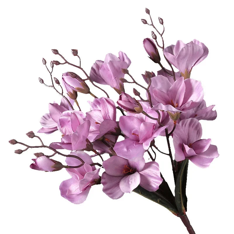 Title: Elegant Magnolia Flower Bouquet