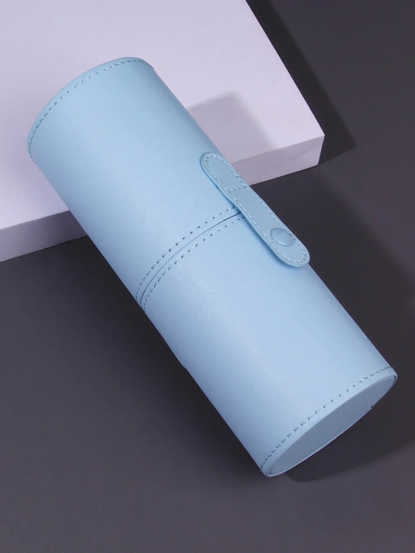 Portable Dustproof Makeup Brush Bucket