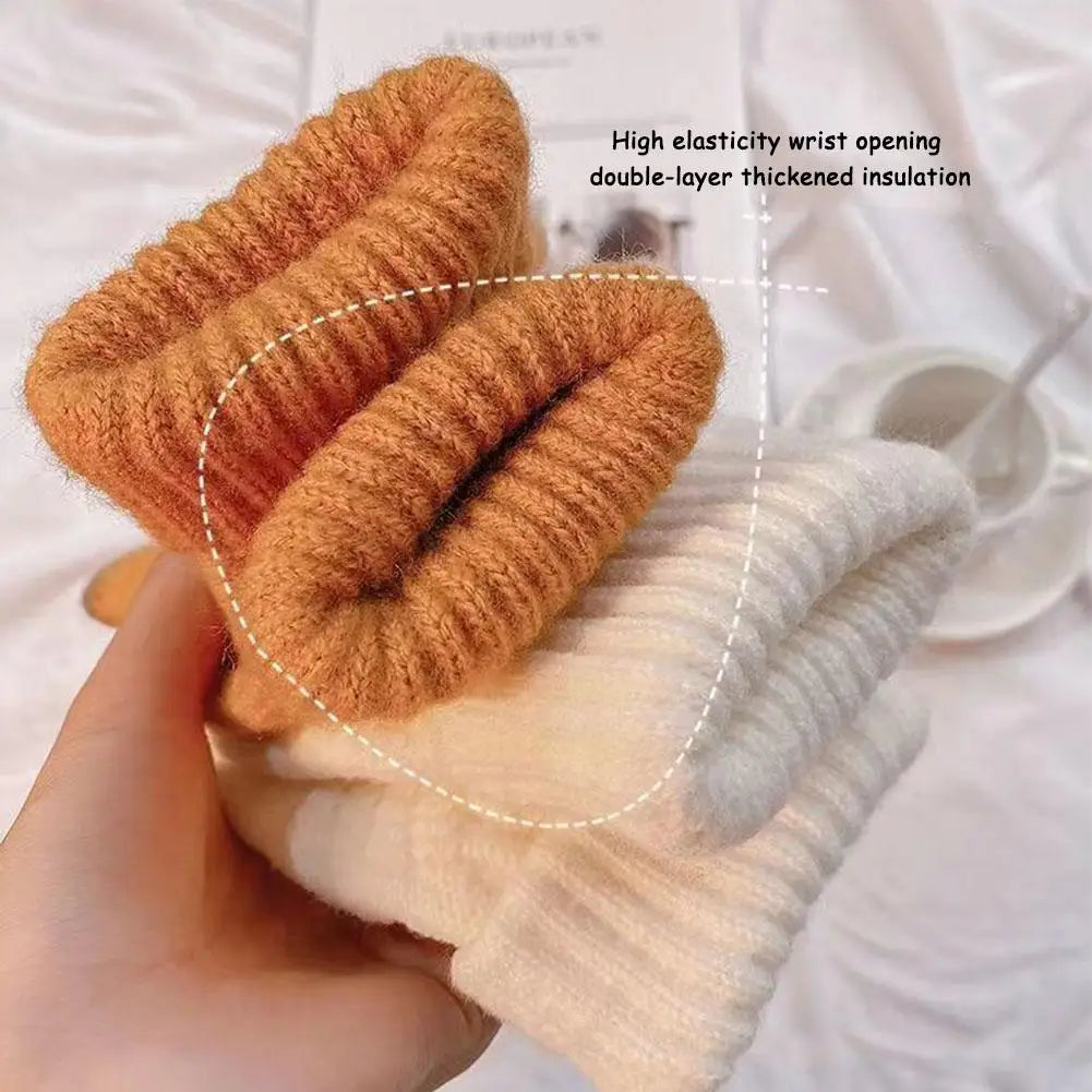 Unisex Knit Touchscreen Gloves