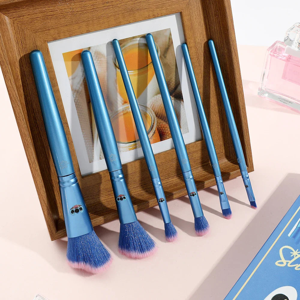Bandai 6PCS Disney Stitch Makeup Brush Set