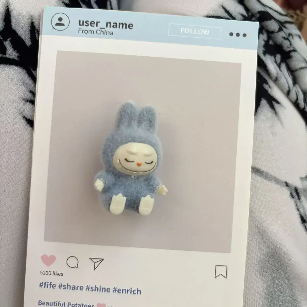 New Mini Labubu Sitting Posture Action Figure Dolls