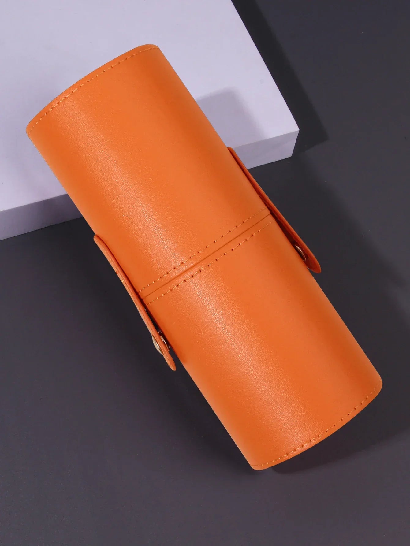 Portable Dustproof Makeup Brush Bucket