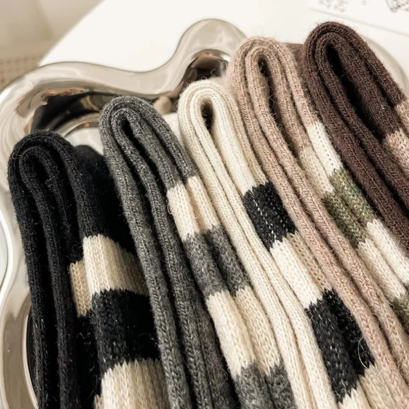 Women’s Striped Knitted Socks