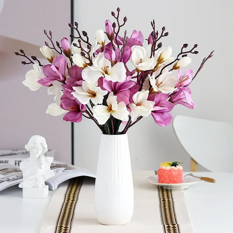 Title: Elegant Magnolia Flower Bouquet