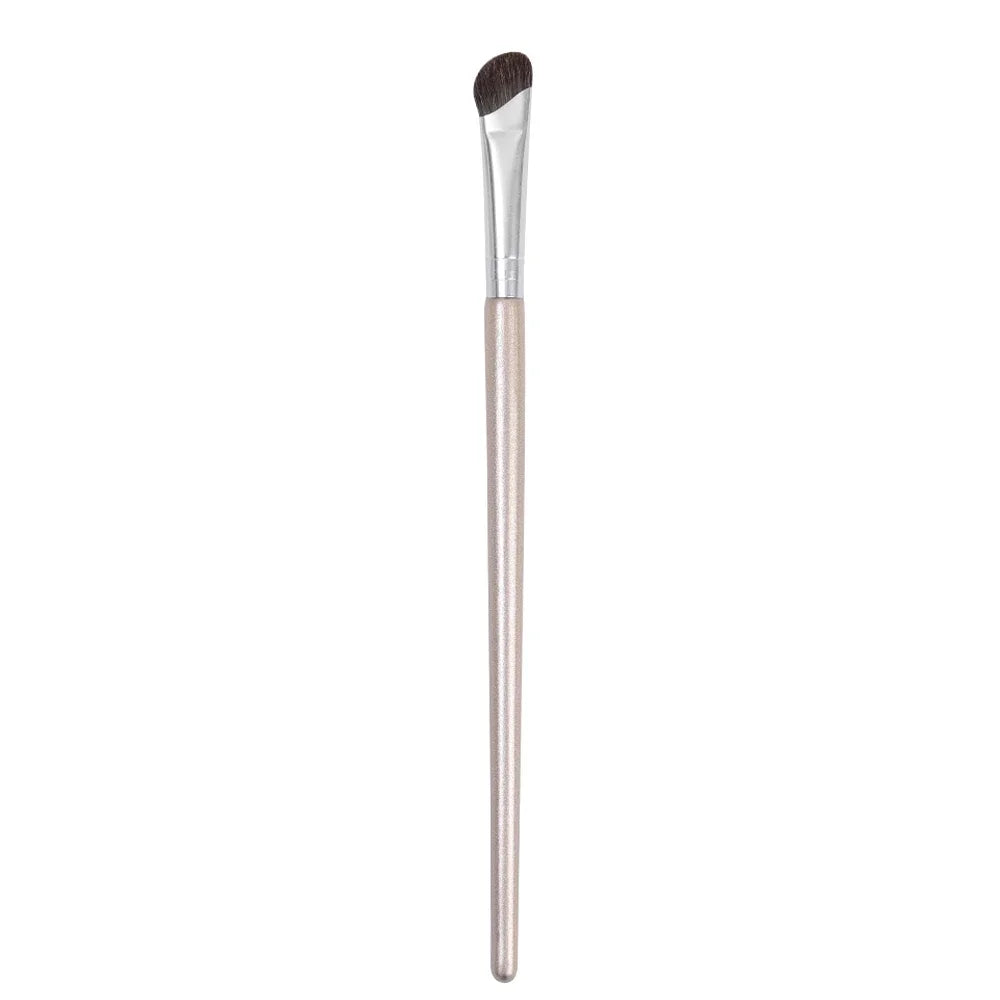 Angled Eyeshadow and Contour Brush