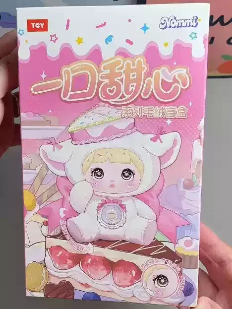 POP MART Labubu Doll Nommi V7 Sweetheart Box