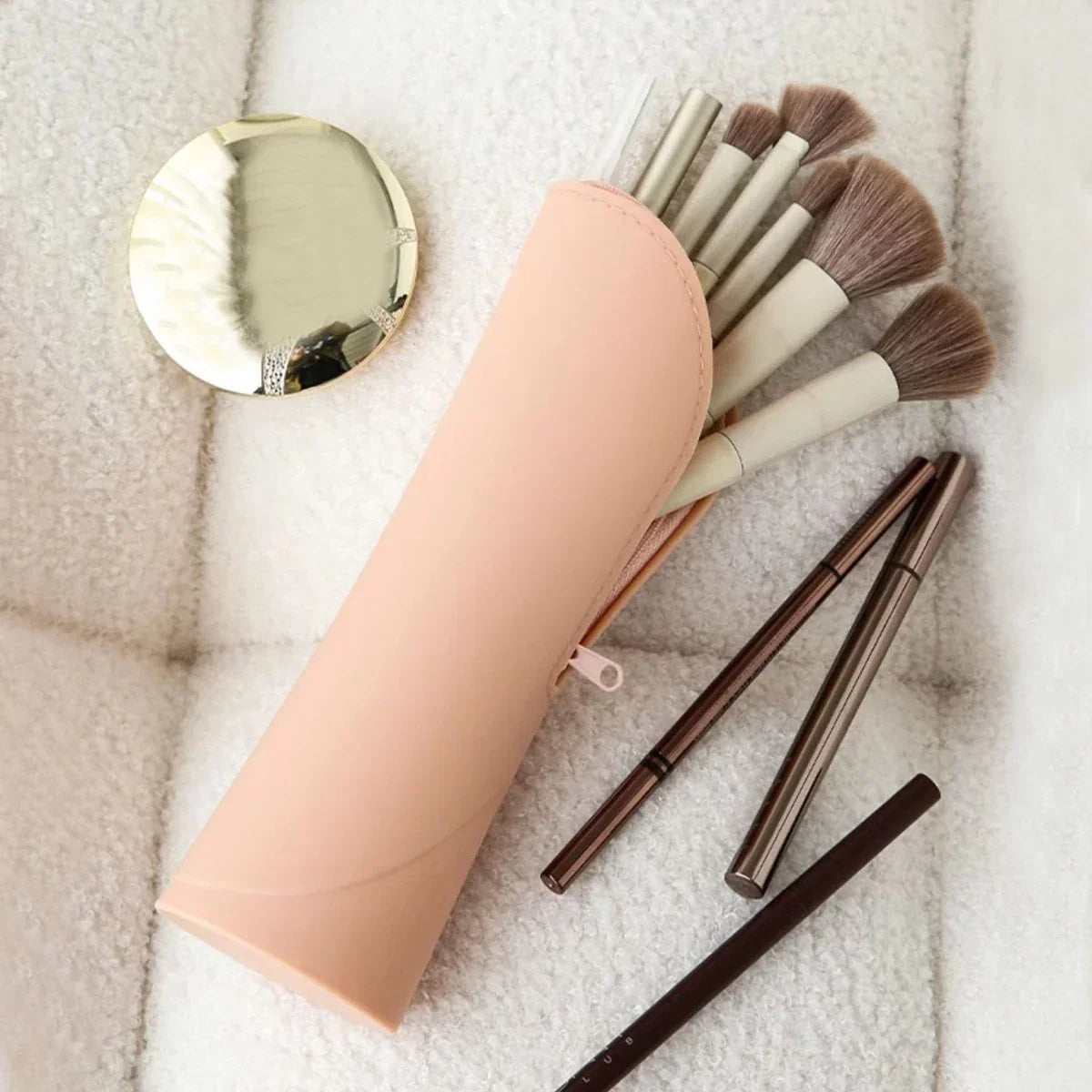 Silicone Vertical Makeup Brush Bag
