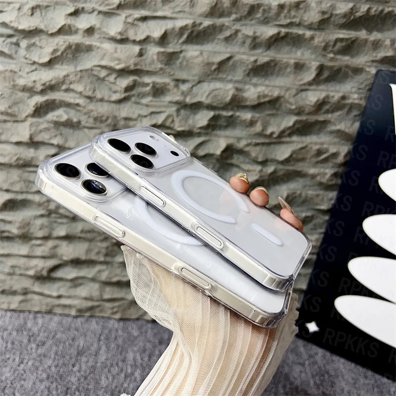 Clear MagSafe iPhone 17 Case