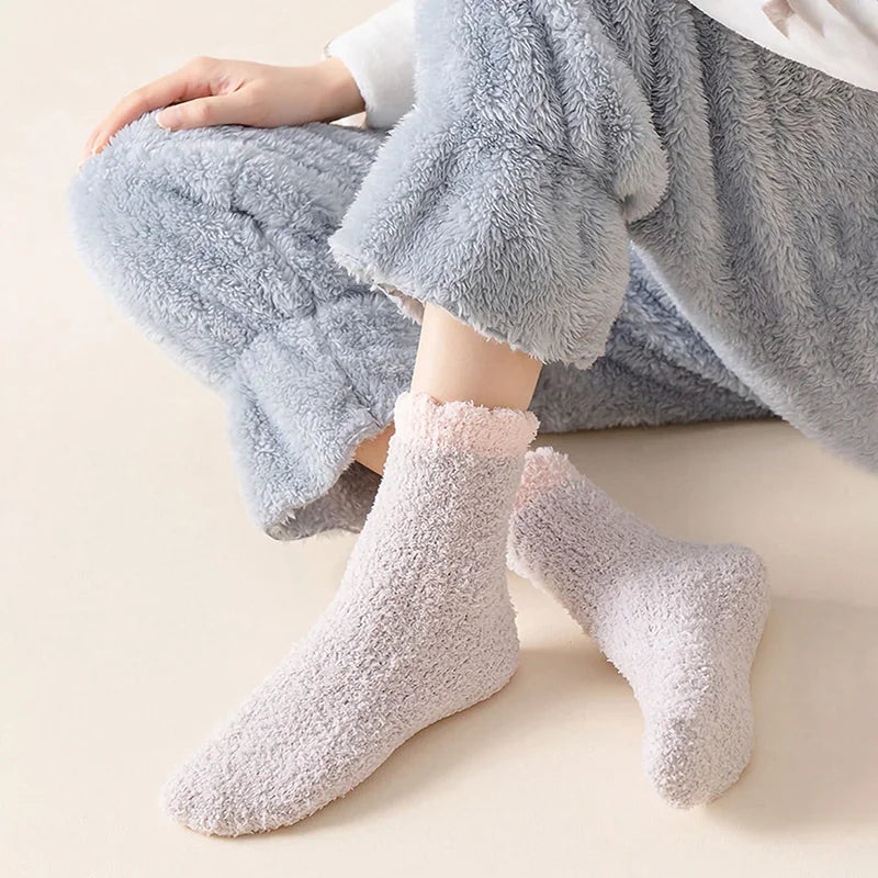 TIDERAL Women’s Fuzzy Warm Socks