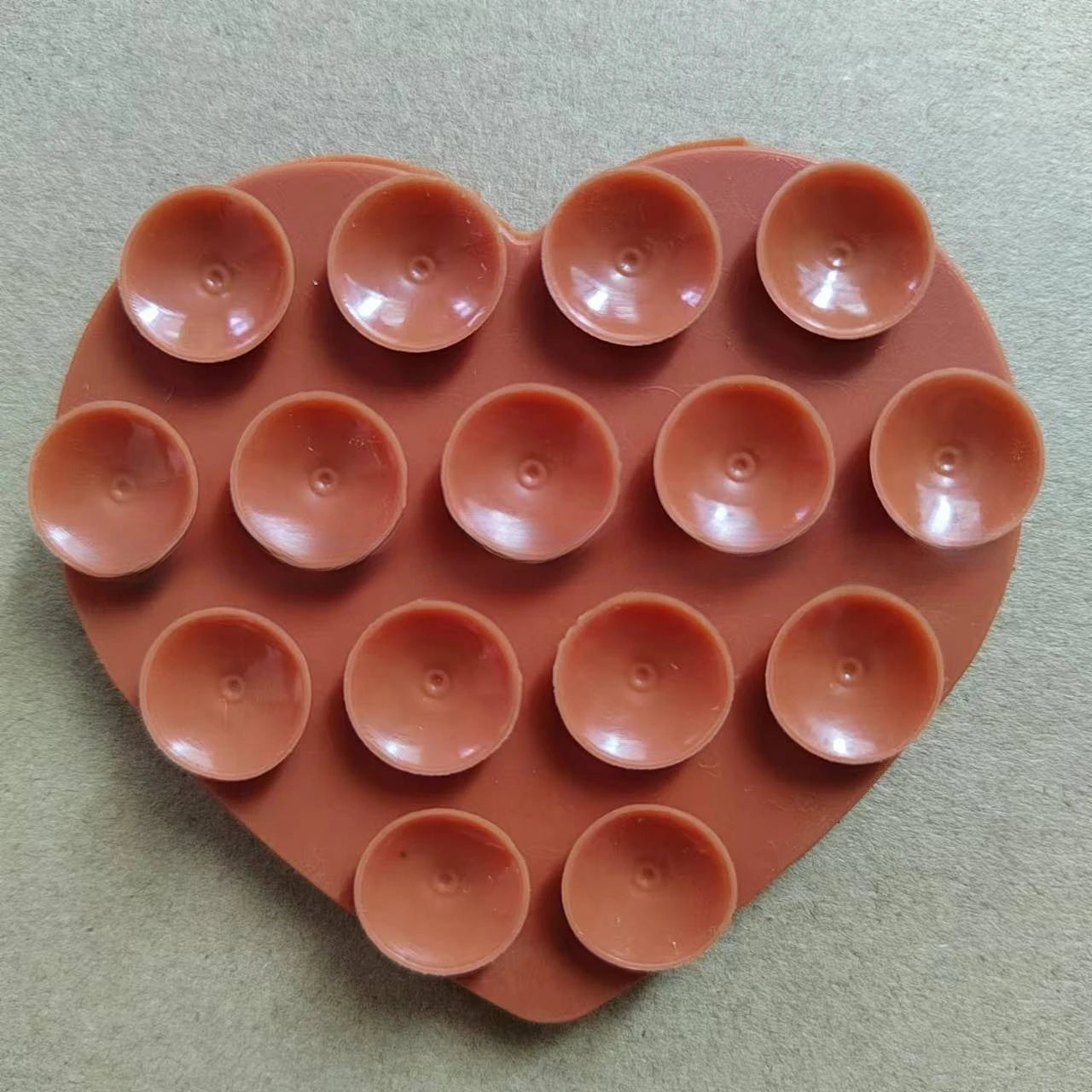 Heart Shaped Silicone Suction Sticker