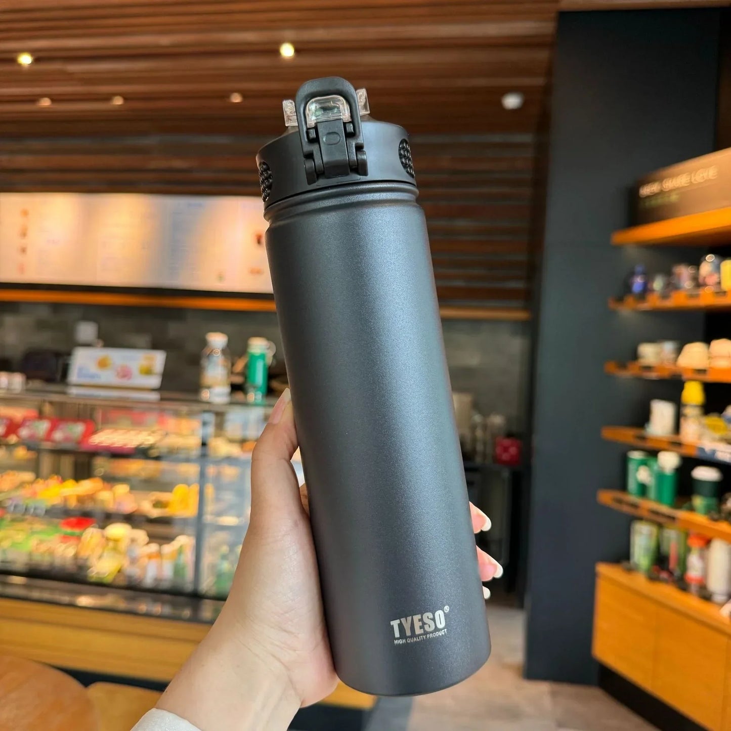 750 ML Stainless Steel Water Bottle with Straw