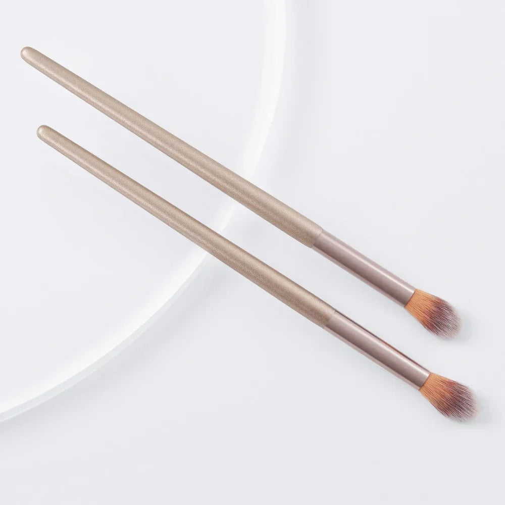 2Pcs Professional Nose Shadow Brushes