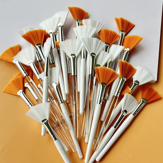 Fan Shape Foundation Makeup Brushes