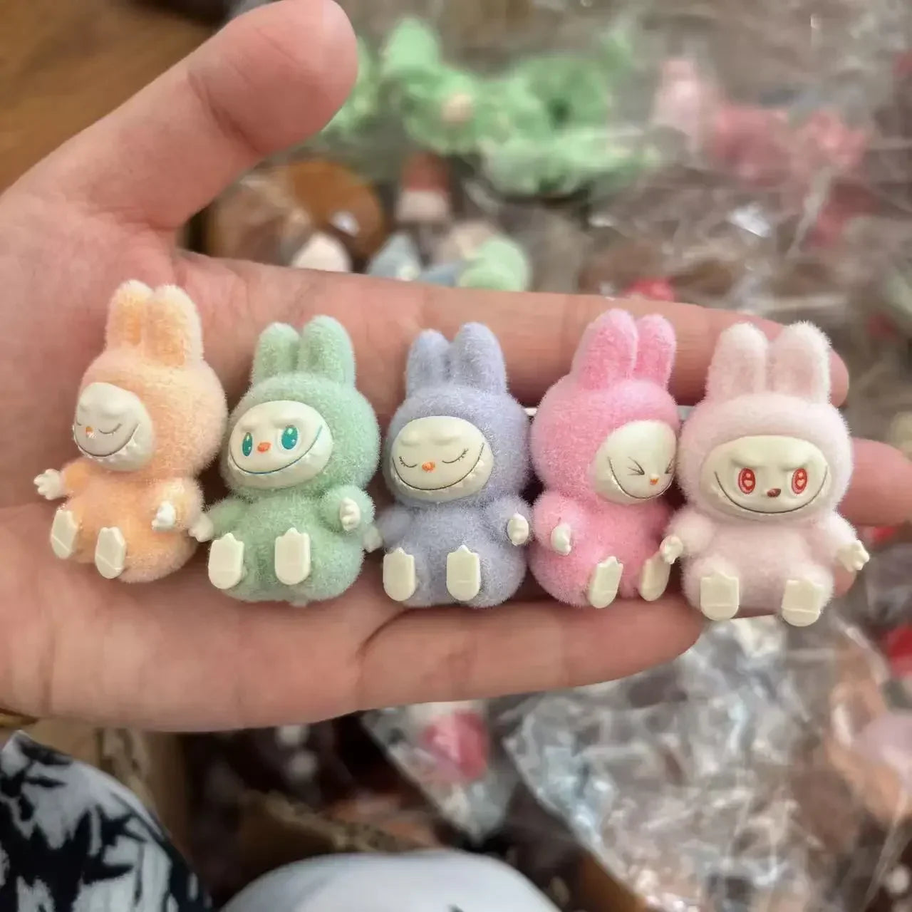 New Mini Labubu Sitting Posture Action Figure Dolls