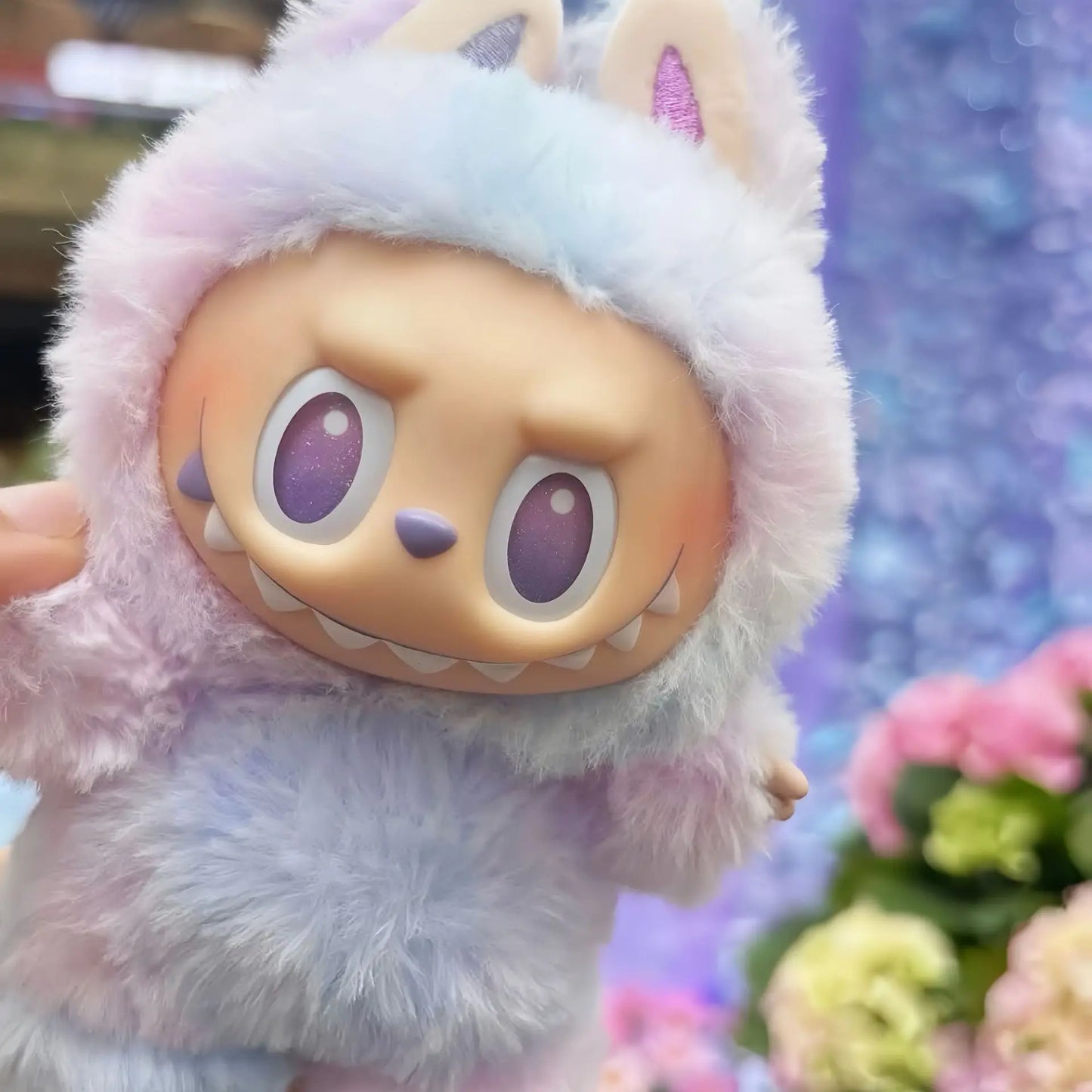 Labubu V3 Big Energy Series Figure