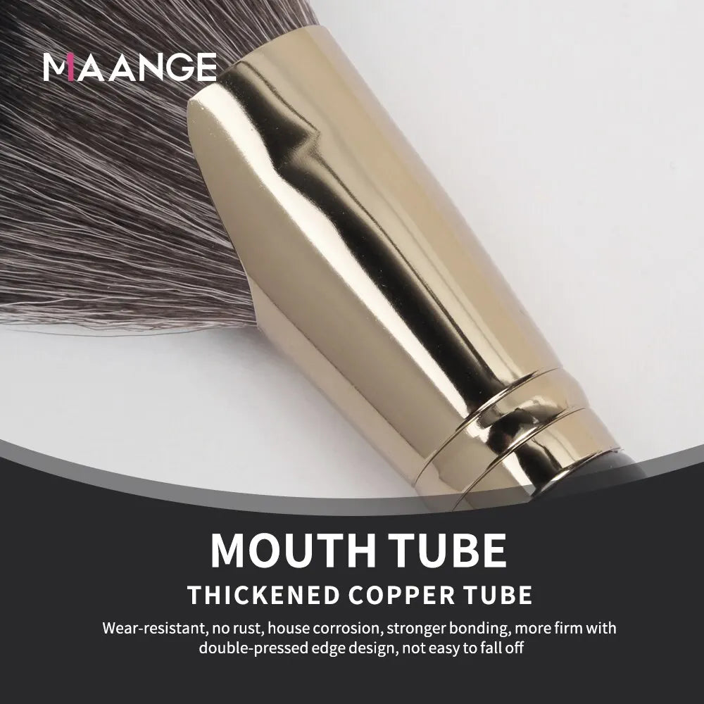 MAANGE Angled Contour Blush Brush