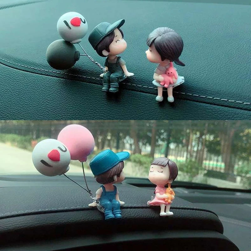 Cute Cartoon Couples Car Figurines