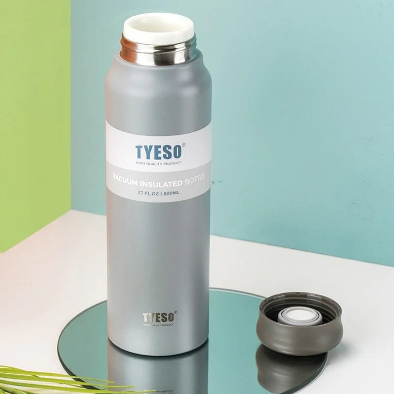 Tyeso Insulated Water Bottle
