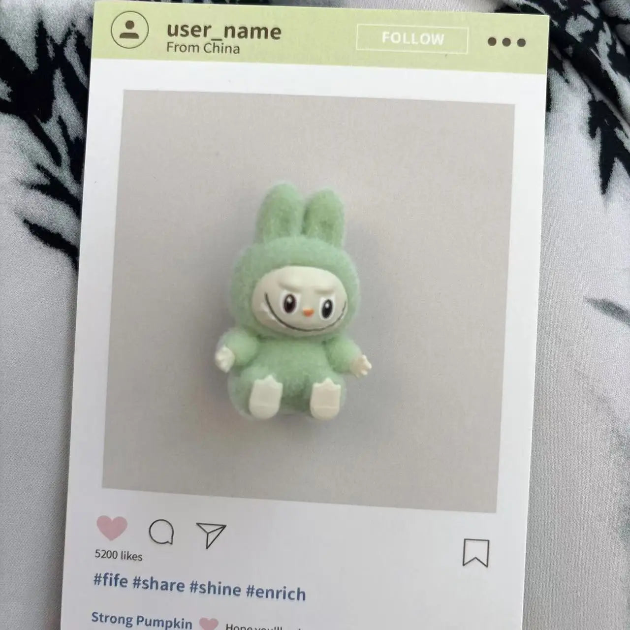 Mini Labubu Sitting Posture Action Figure Dolls