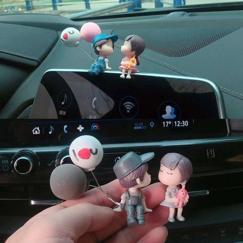 Cute Cartoon Couples Car Figurines