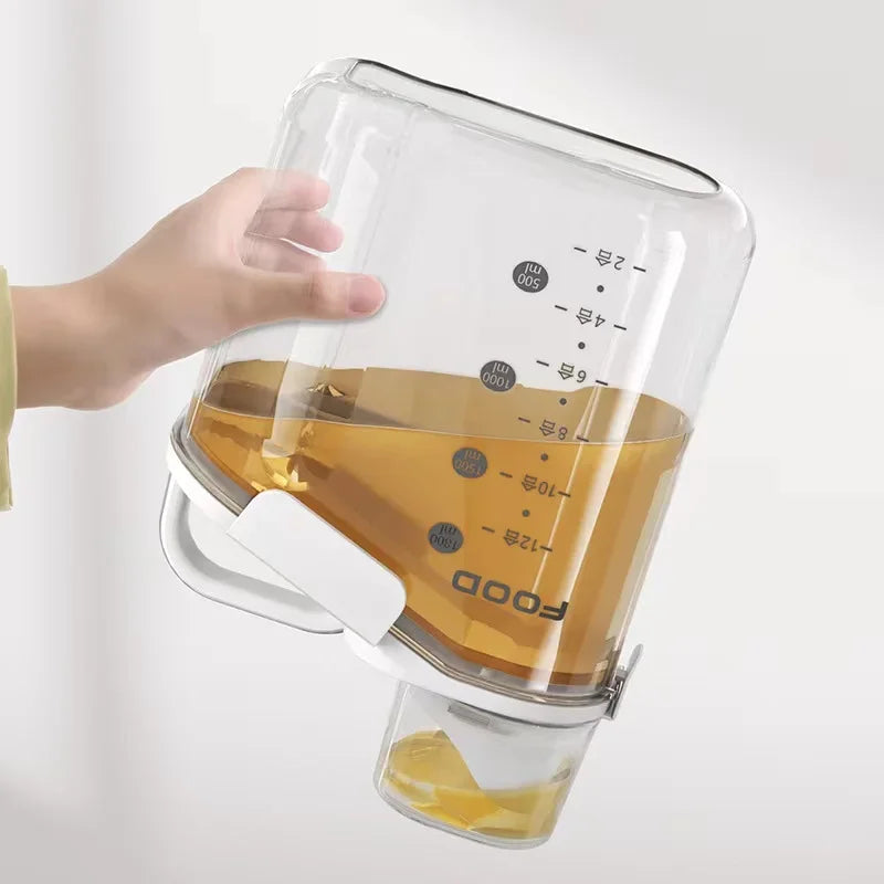 Airtight Food Storage Dispenser