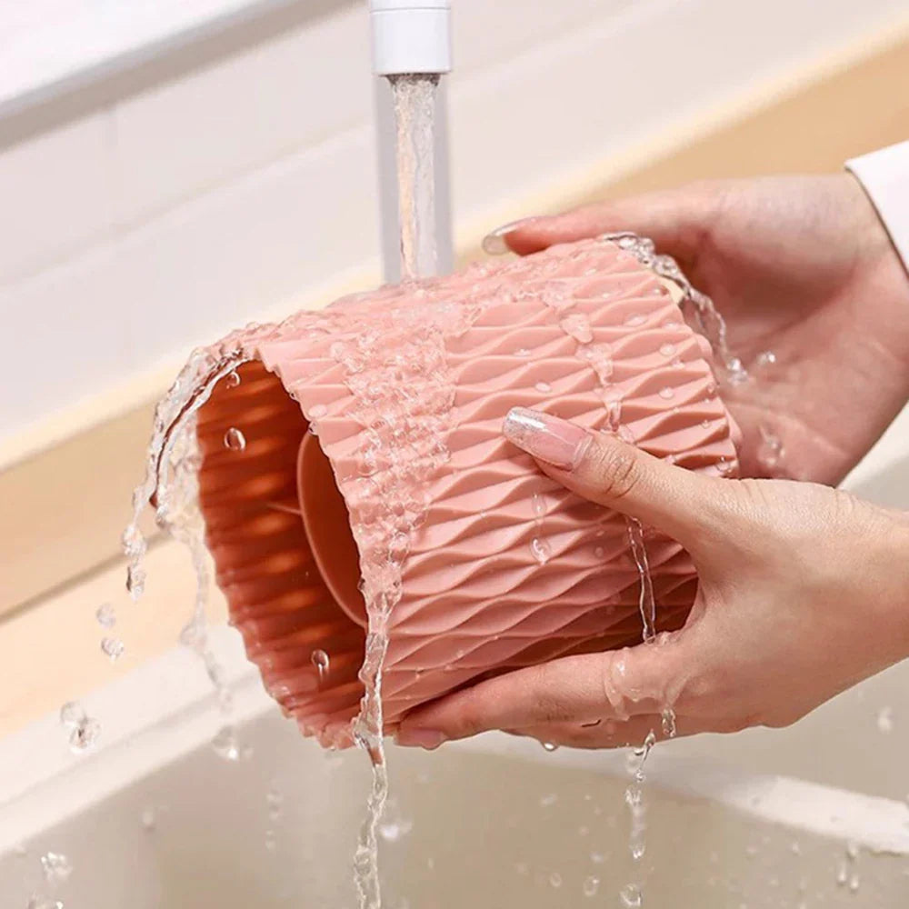 360° Rotating Brush Storage Bucket