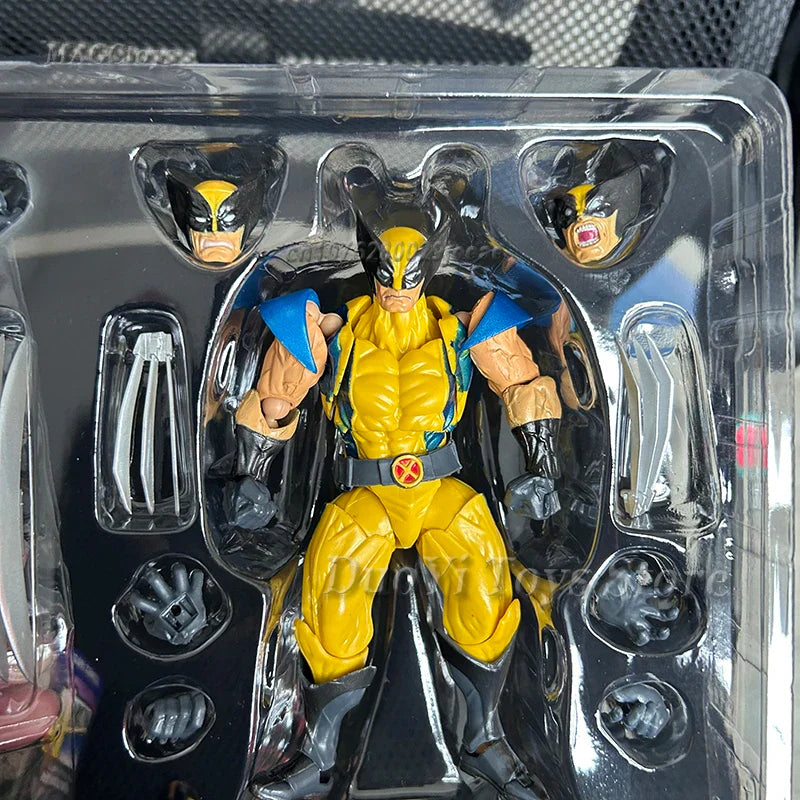 Revoltech YAMAGUCHI Wolverine Action