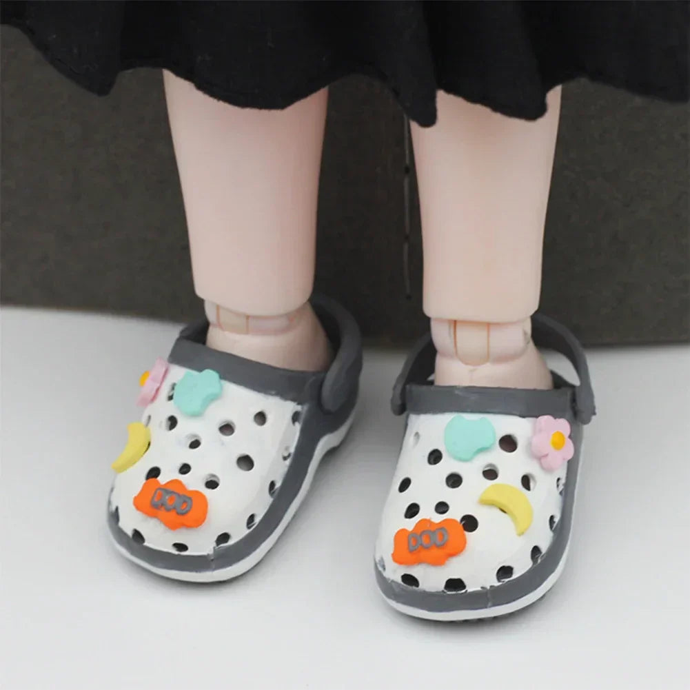 POP MART Labubu Doll 3.0 Slipper Shoes – 17cm Accessory Set