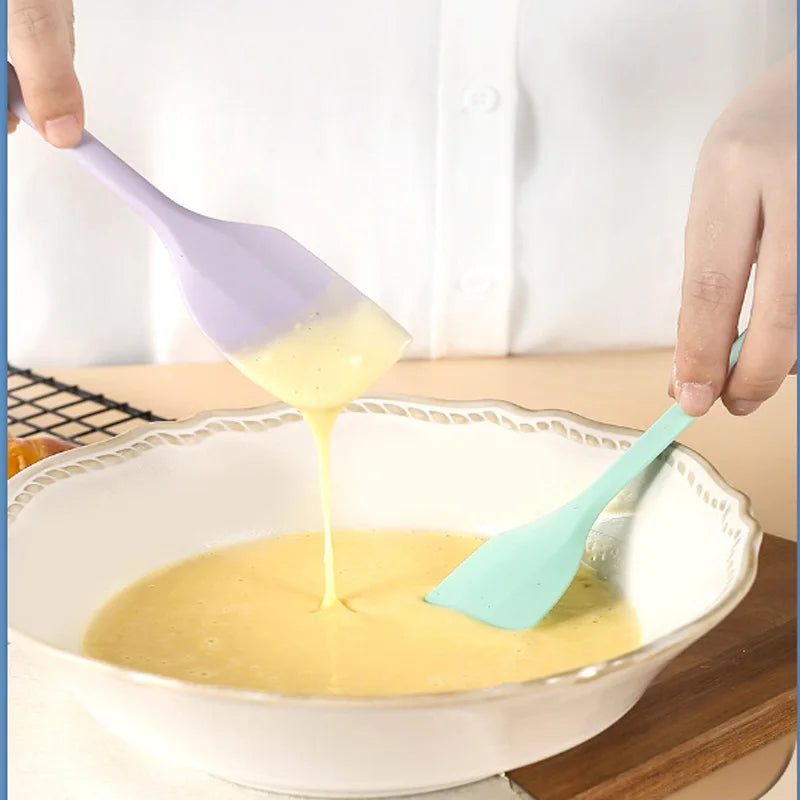Heat-Resistant Silicone Cream Spatula